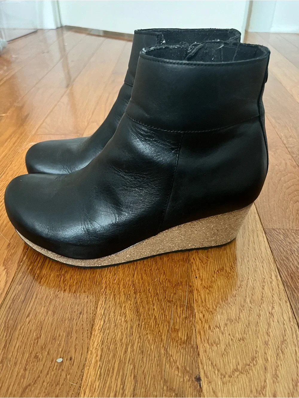 Papillo black  Wedge Ankle Boots - Women's Leather Platform Booties